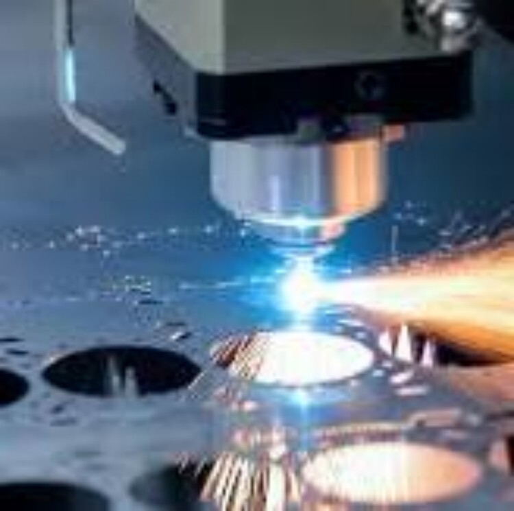 Industrial Laser Cutting Machine