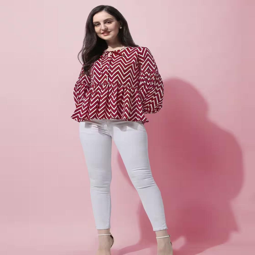 Chevrons Print Top With Tie-up Ne - Color: Red