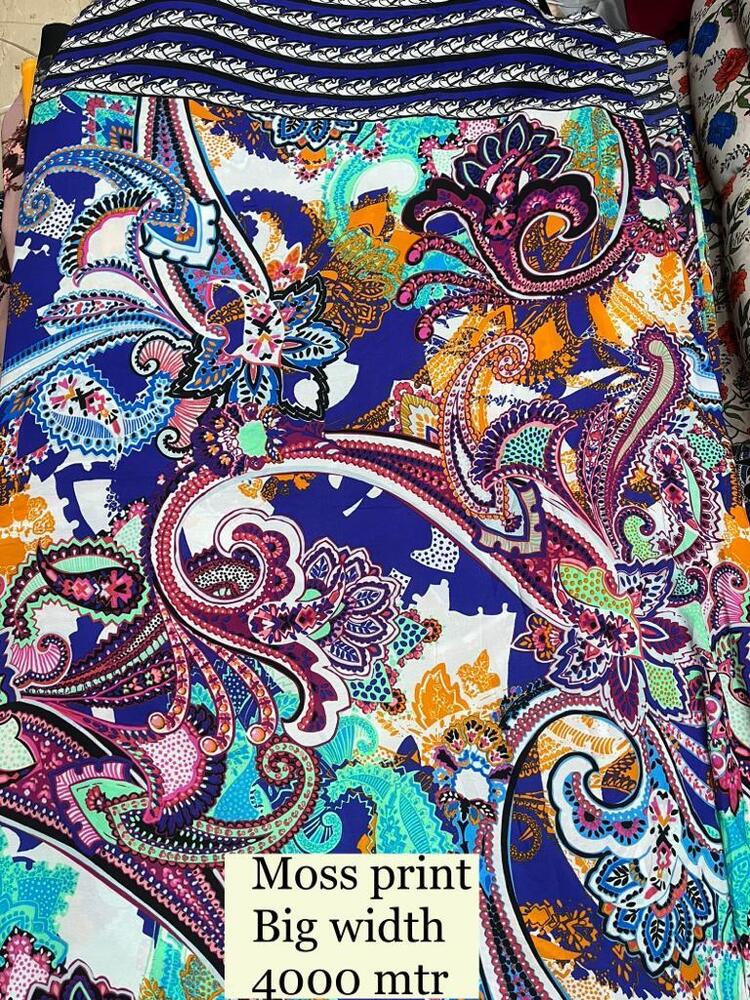 Polyester moss print