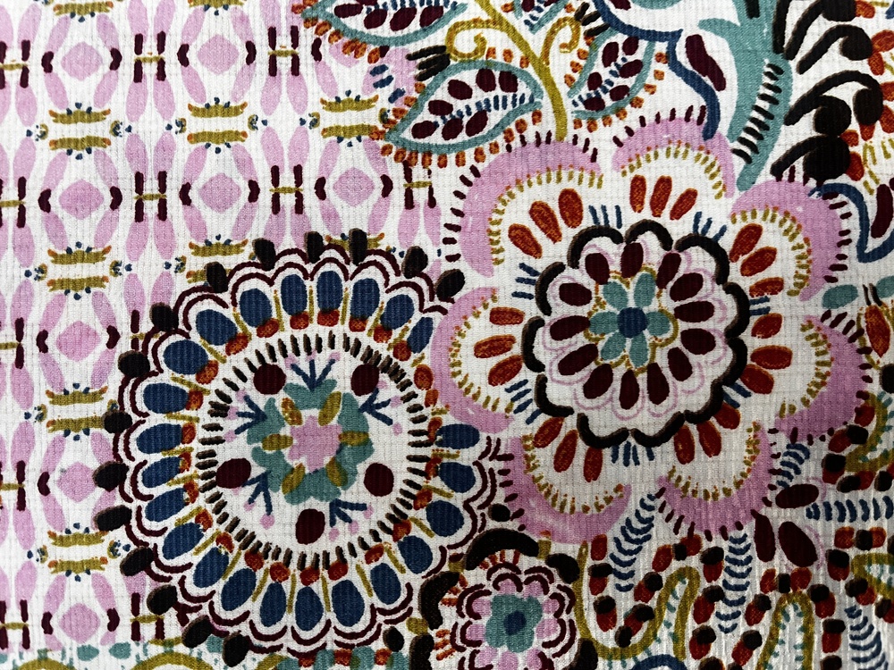 Polyester Seer sucker and bubble fabric