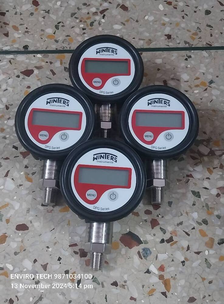 Winters Canada Digital Pressure Gauge MODEL - DPG221 RANGE - 0-2000 PSI