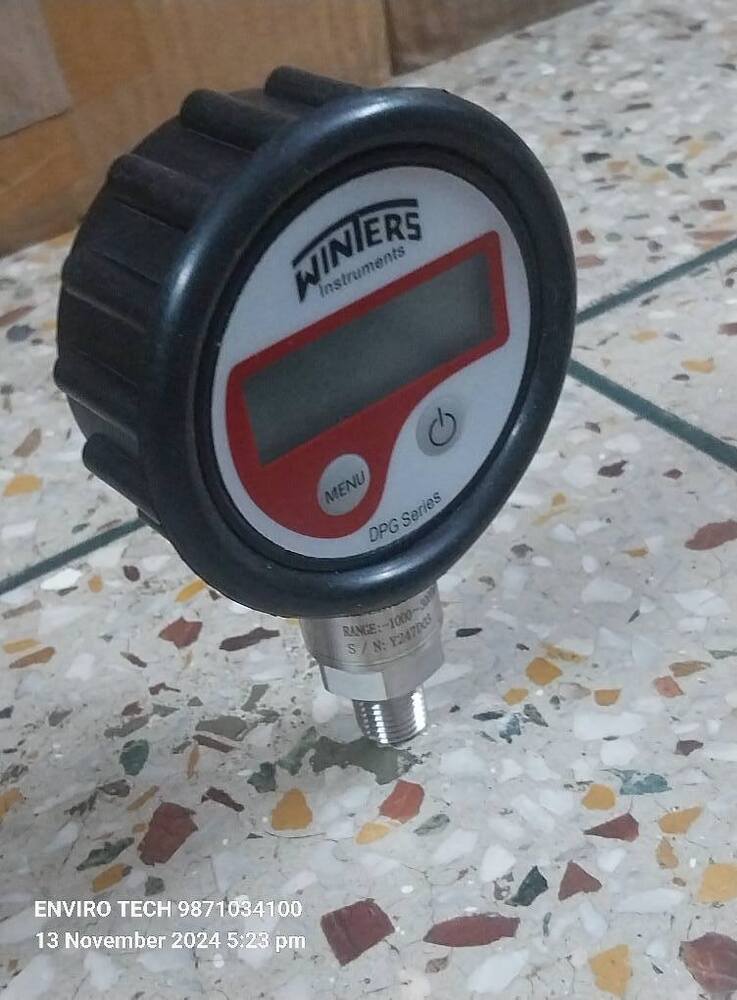 Winters Canada Digital Pressure Gauge MODEL - DPG215 RANGE - 0-160 PSI