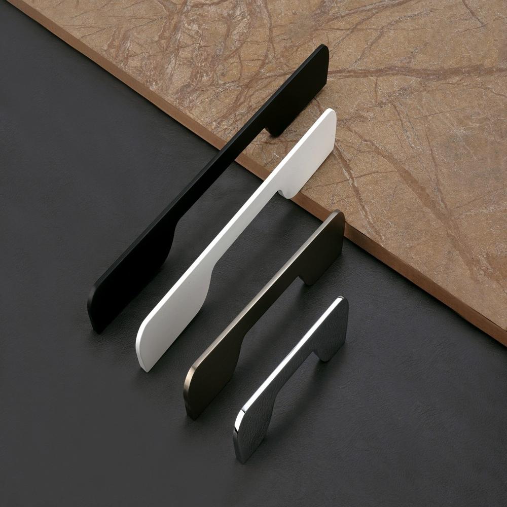 Aluminum Pull Handle - Application: Residential & Commercial