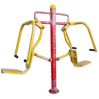 Outdoor Shoulder Press - Application: Gain Strength