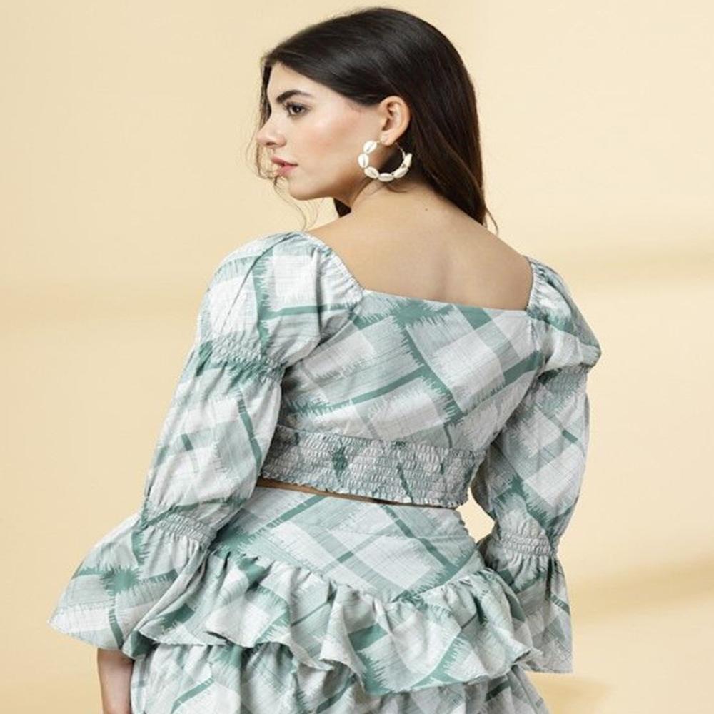 Printed Crop Crepe Top