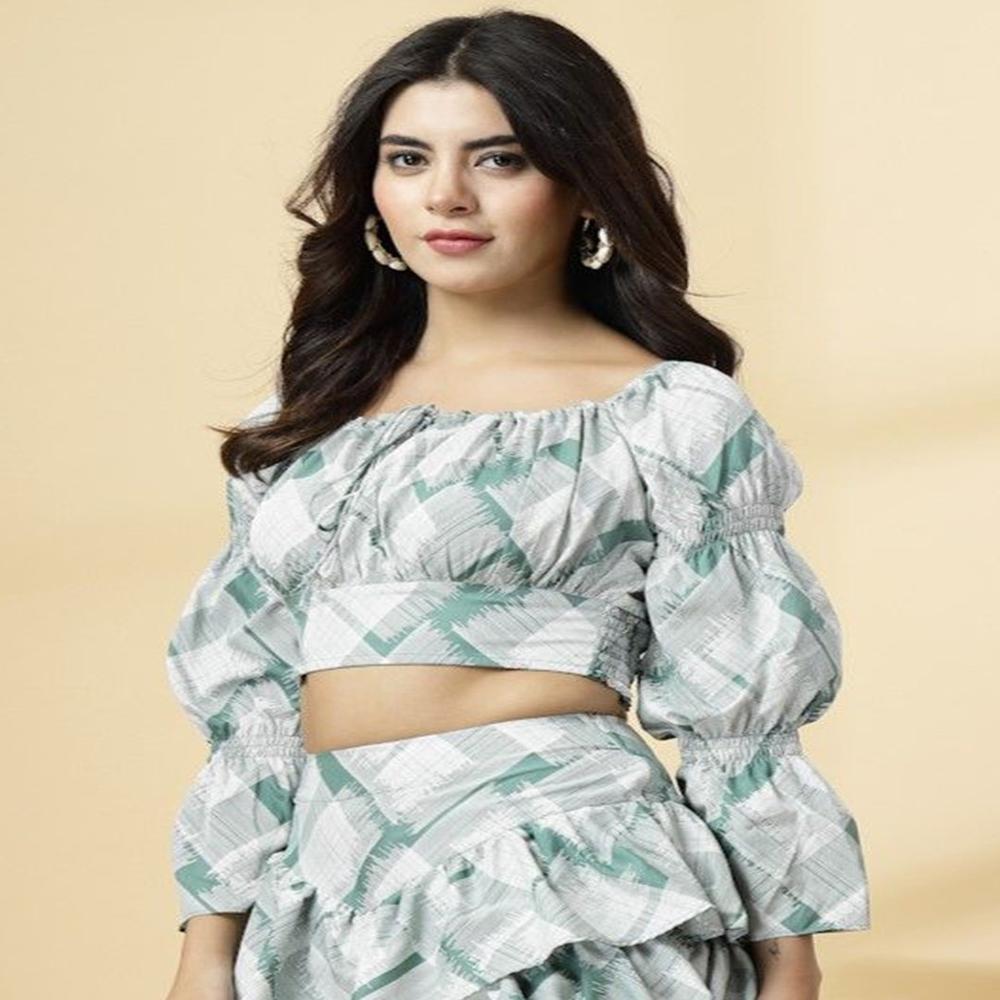 Printed Crop Crepe Top