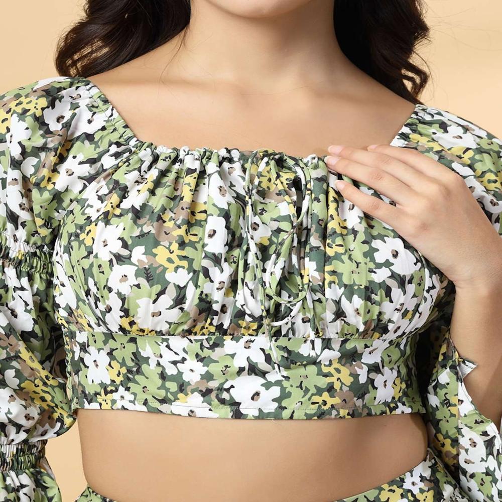 Floral Print Crop Top - Color: Green