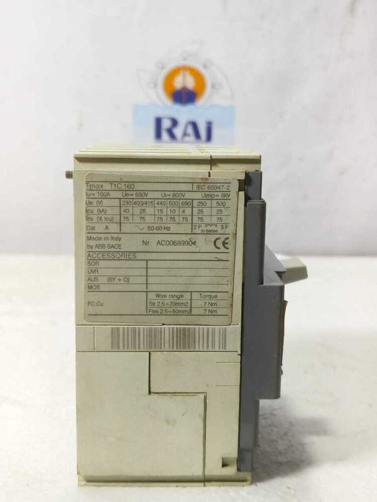 Molded case circuit breaker