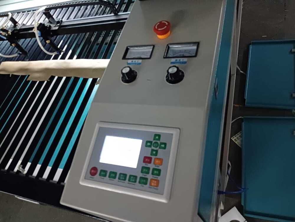 Fabric Laser Cutting Machine - Automatic Grade: Automatic
