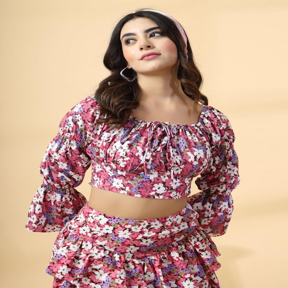 Floral Printed Crepe Fitted Crop Top