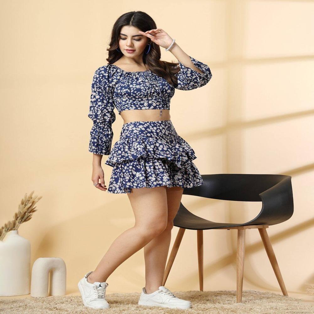 Floral Print Top With Skirt Set - Color: Blue