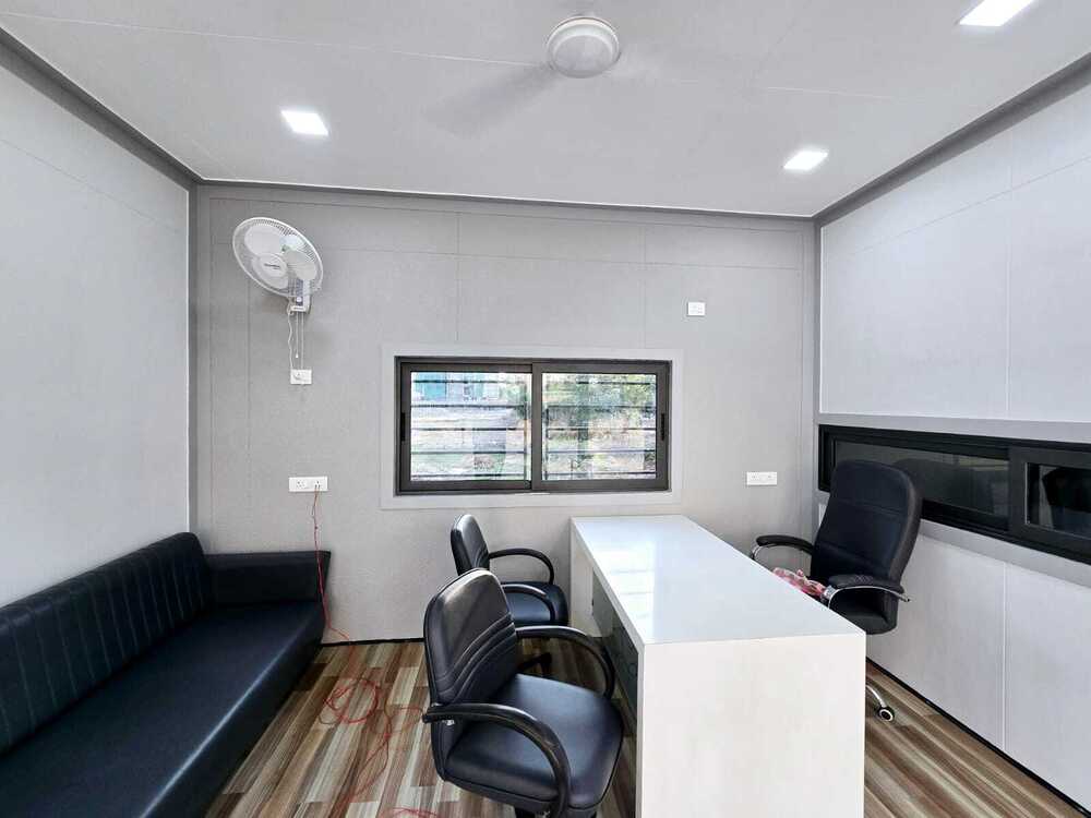 PREMIUM Portable office container with partition and Toilet/Pantry , Size : 30'/12'/9'