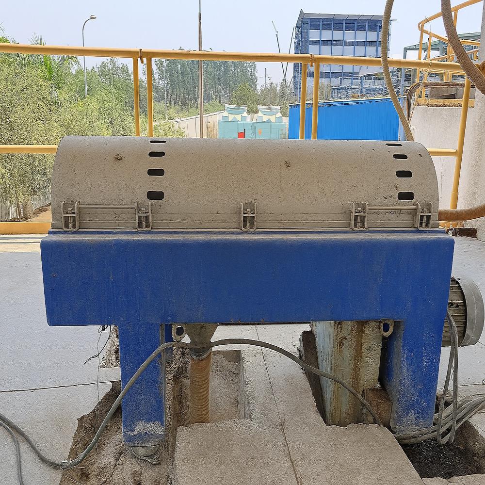 Service Sewage SS304 Self Cleaning Drying Decanter Centrifuge