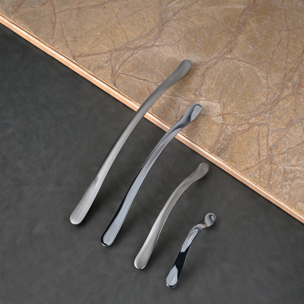 Commercial Pull Handle - Color: Cp