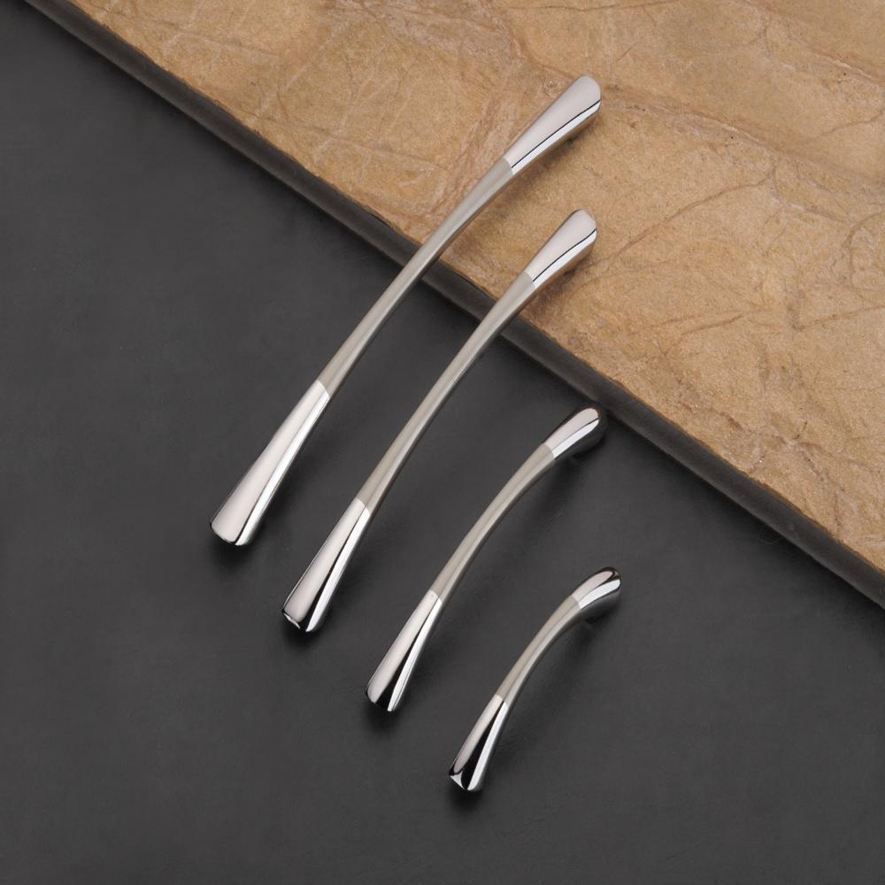 Zinc Drawer Pull - Color: T T