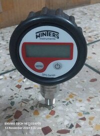Winters Canada Digital Pressure Gauge Model - Dpg220 Range - 0/1500 Psi - Accuracy: A 0.5%