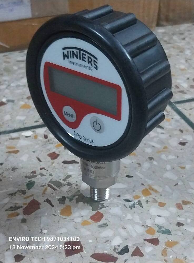 Winters Canada Digital Pressure Gauge MODEL - DPG220 RANGE - 0/1500 PSI