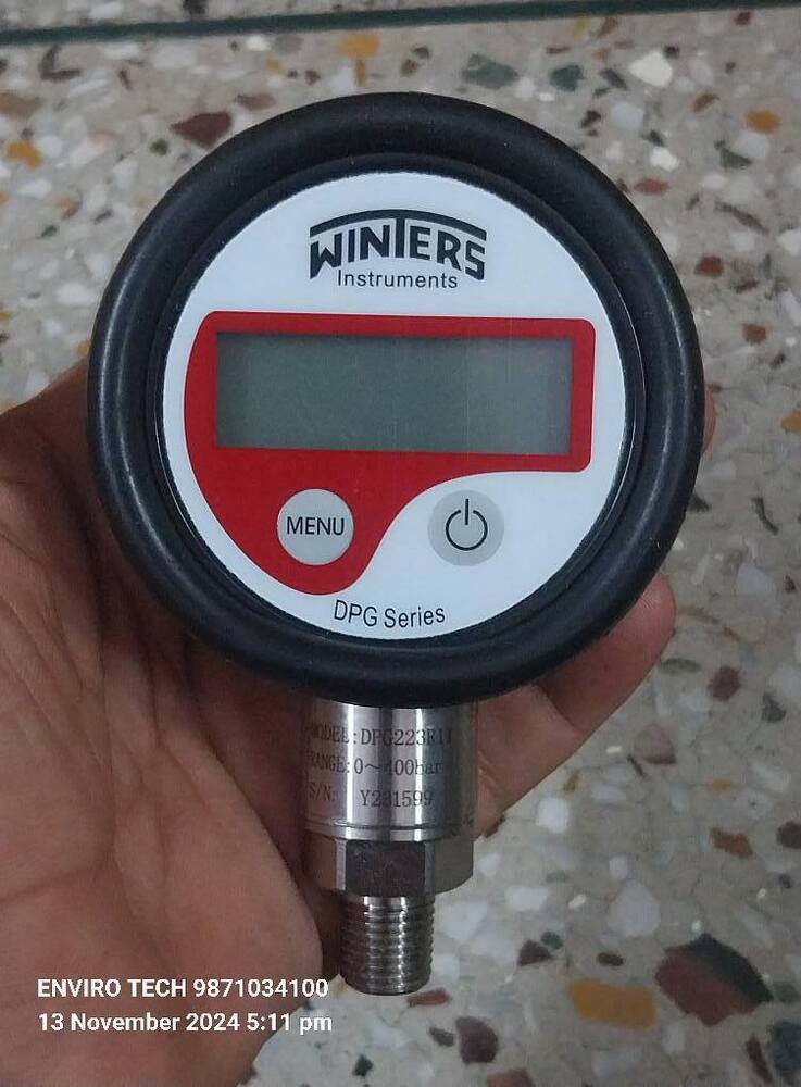 Winters Canada Digital Pressure Gauge MODEL - DPG220 RANGE - 0/1500 PSI