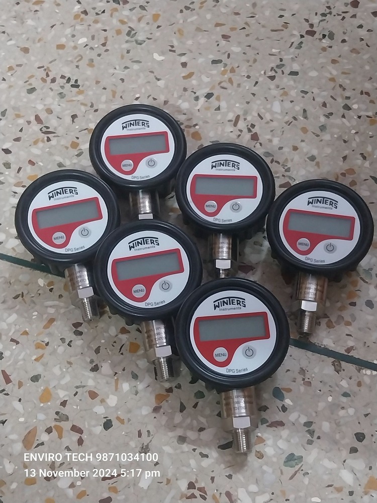 Winters Canada Digital Pressure Gauge MODEL - DPG210 RANGE - 30 INCH HG VAC