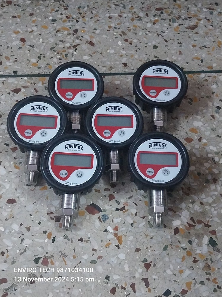 Winters Digital Pressure Gauge MODEL - DPG207R11 RANGE - 1 To 10 Bar
