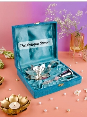 Louts Diya And Bell Set - Coating Type: Anti-Tarnish Coating