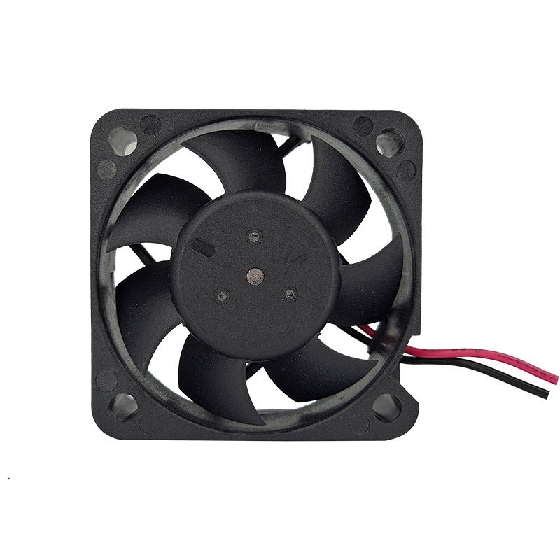 Delta AFB0512HHB Customizable 6400RPM 50*50*15mm Ball Bearing 12V DC 0.2A Free Standing Plastic Blade Roof 16.24CFM Axial Fan