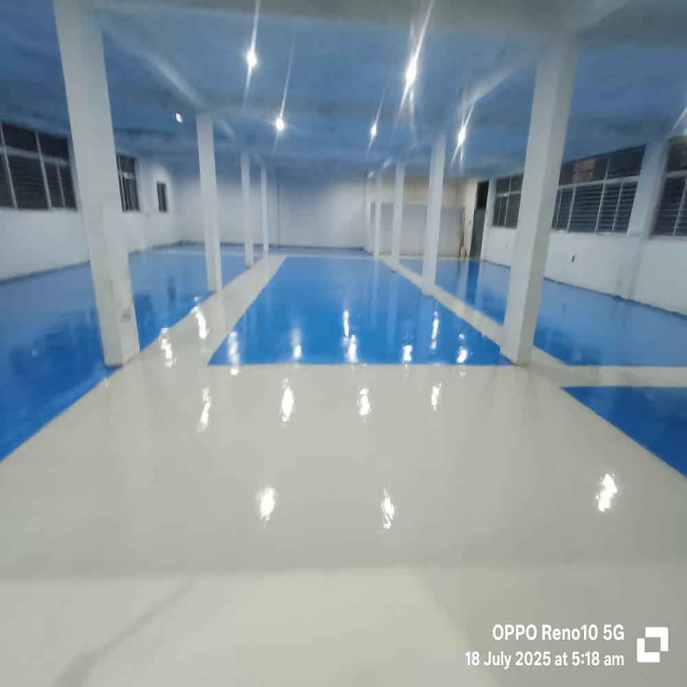 Vdf Flooring Service - Epoxy, 3-5mm Thick, Gray Color | Smooth Surface Finish, 50 Mpa Compressive Strength, 5-year Warranty For Industrial Use