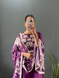 ROMAN SILK KRUTI PANT SET