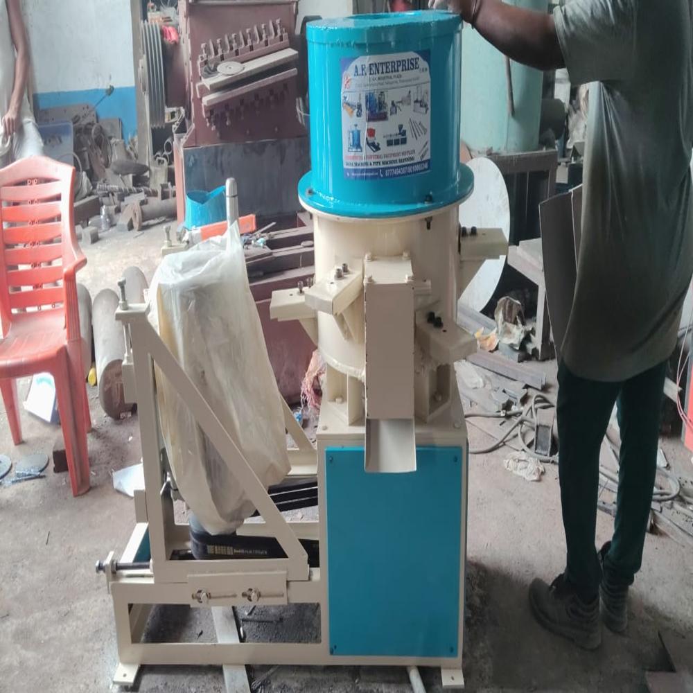 Plastic Recycling Agglomerator Machine - Mild Steel, 7 Ft Height, 200 Kg/hr Capacity | Semi-automatic Operation, User-friendly Hmi, Electric Drive