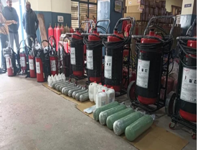 Water Mist And Caf Fire Extinguisher - Capacity: 6 Ltr