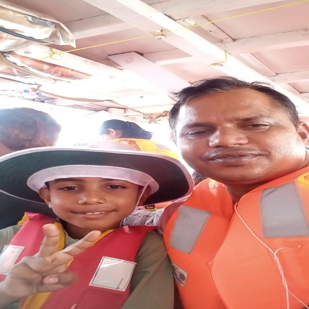 LIFE JACKET