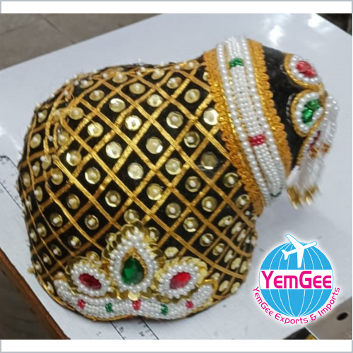Karuppusamy Kondai Crown