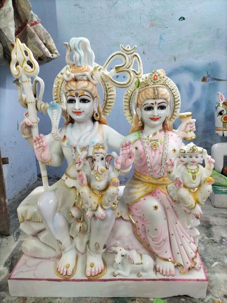 Polished Marble Lord Shiv Parivar Statue