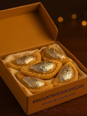 Chandrakala Candle - Color: Brown