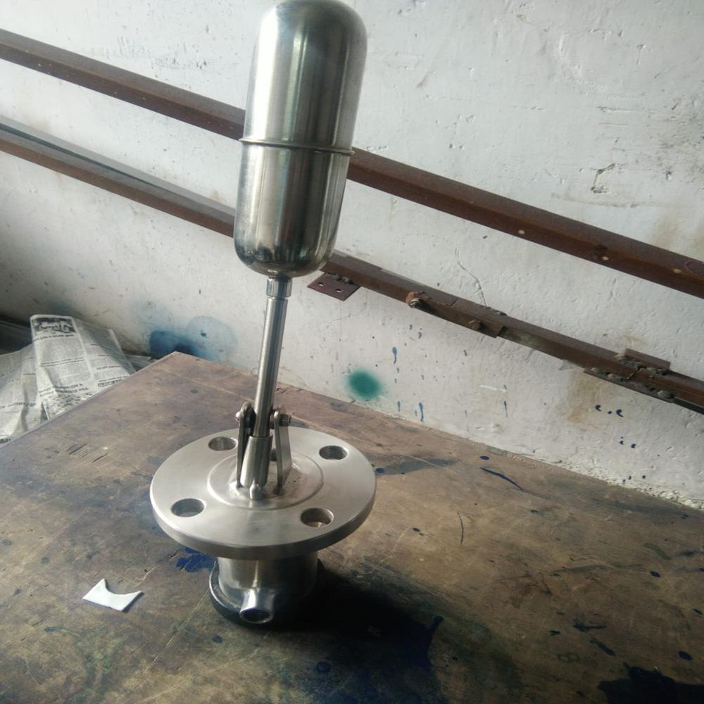 Top Mountain Magnetic Level Switch - Color: Sliver