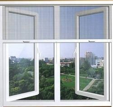 Pleated Mosquito Mesh - Color: White