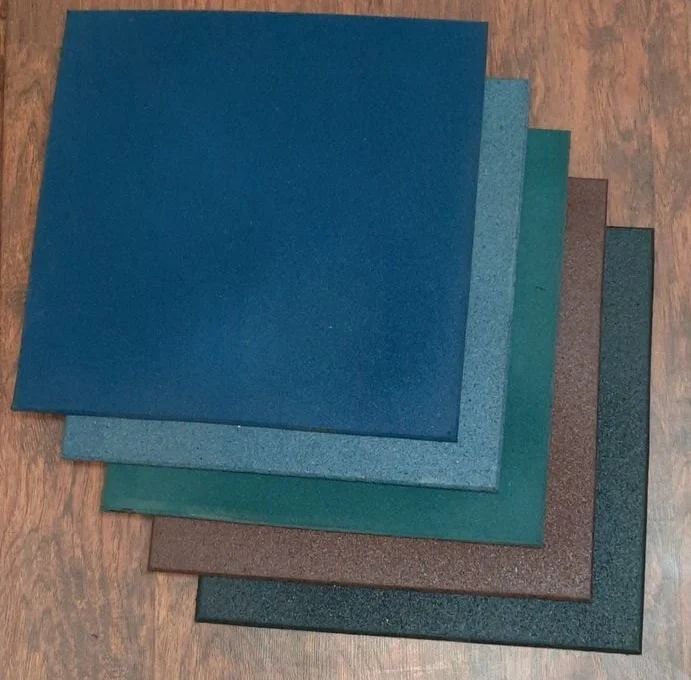 Rubber Mats - Color: Black