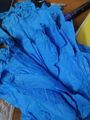 Nitrile gloves powder free