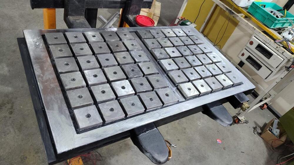 Electro Permanent Magnetic Chuck - Capacity: 180 Kg