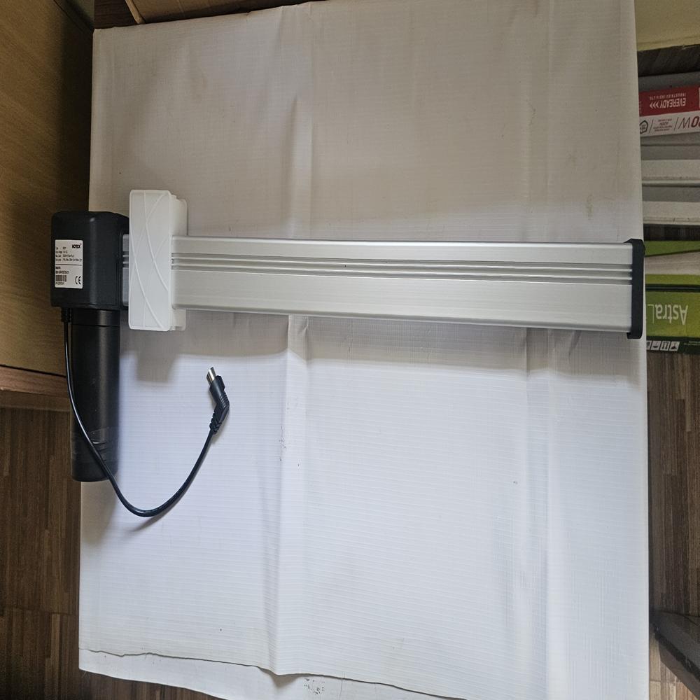 डीसी मोटराइज्ड इलेक्ट्रोमैकेनिकल लीनियर एक्ट्यूएटर