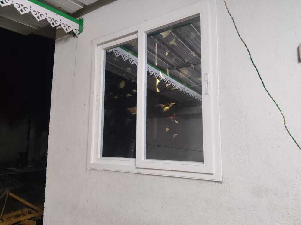 Upvc दो ट्रैक खिड़की