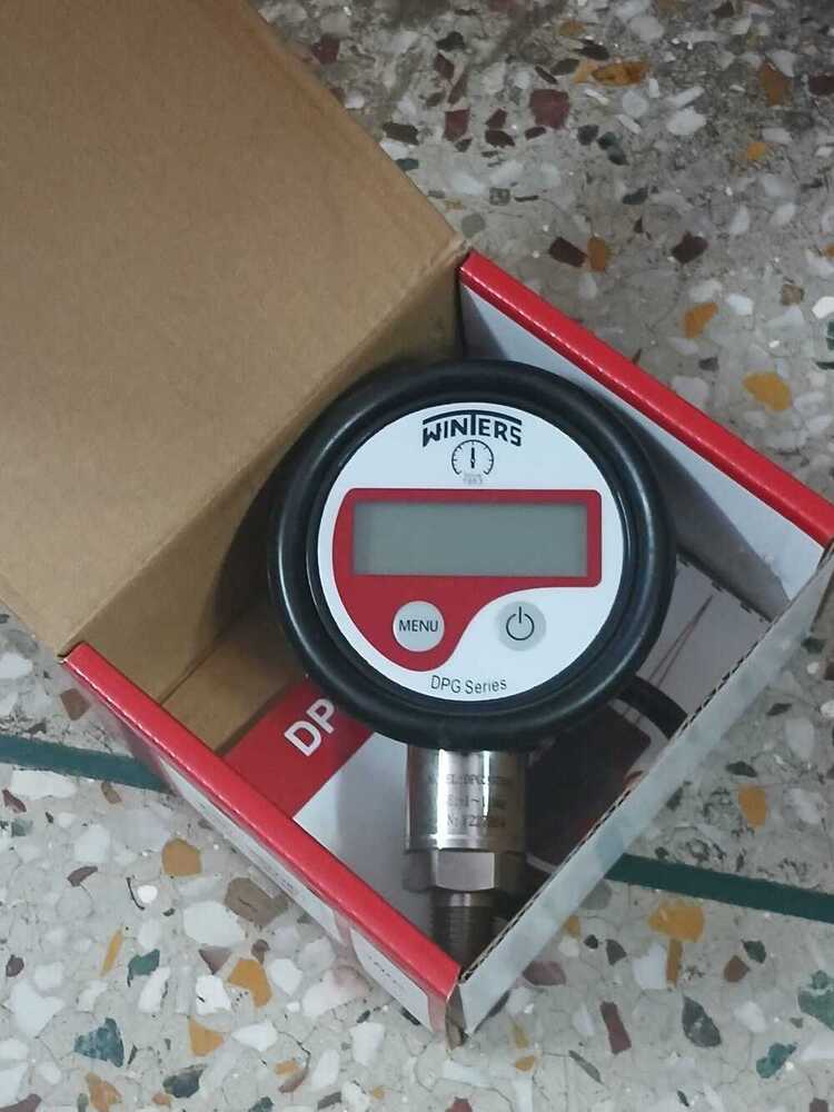 Digital Pressure Testing Gauge - Accuracy: A 0.5%