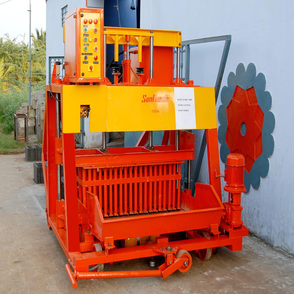Hollow Block Making Machine