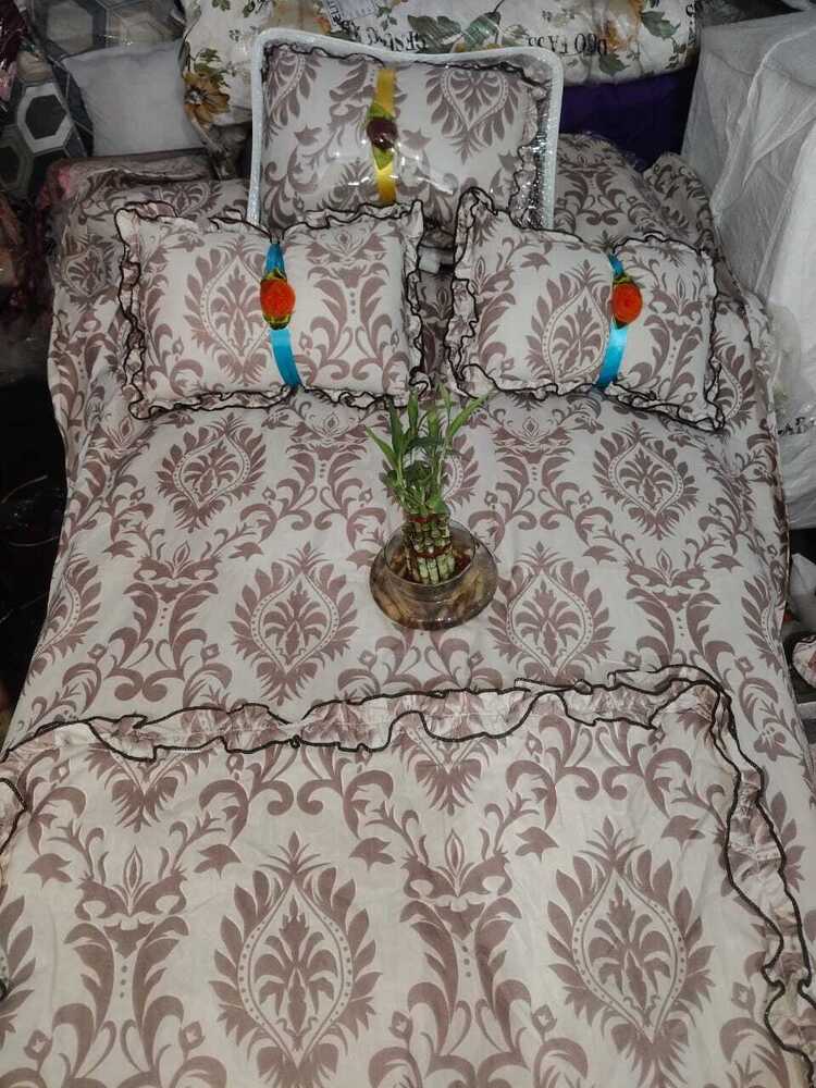 Eclairs Bed Comforter 4 Pcs Set