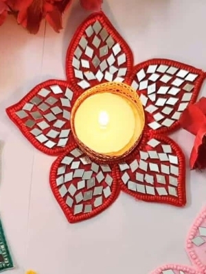Mirror tea light candle holders