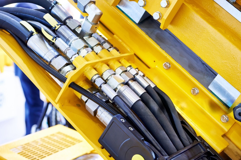 Hydraulic Hose System And Connections - Color: Black