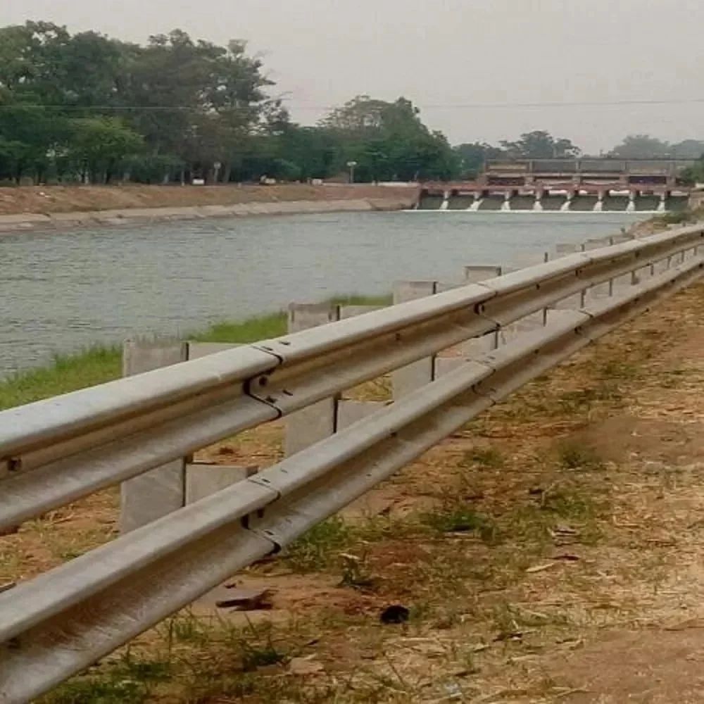 Single Side Single W Beam Crash Barrier - Color: Silver