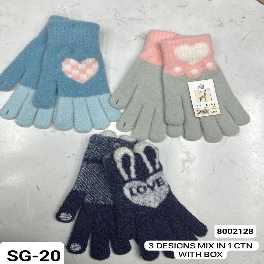 WOOLEN  GLOVES 