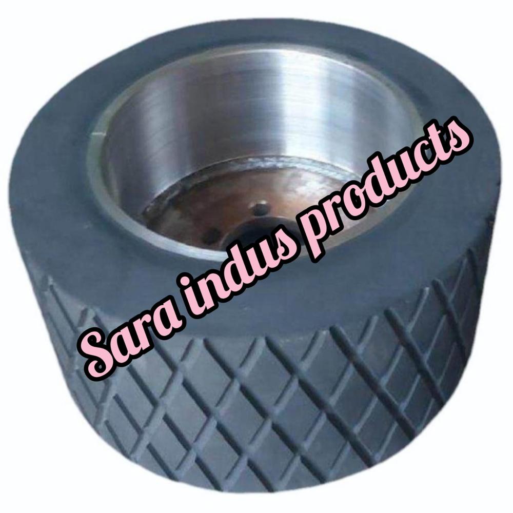 Diamond Grooved Rubber Wheel - Color: Silver