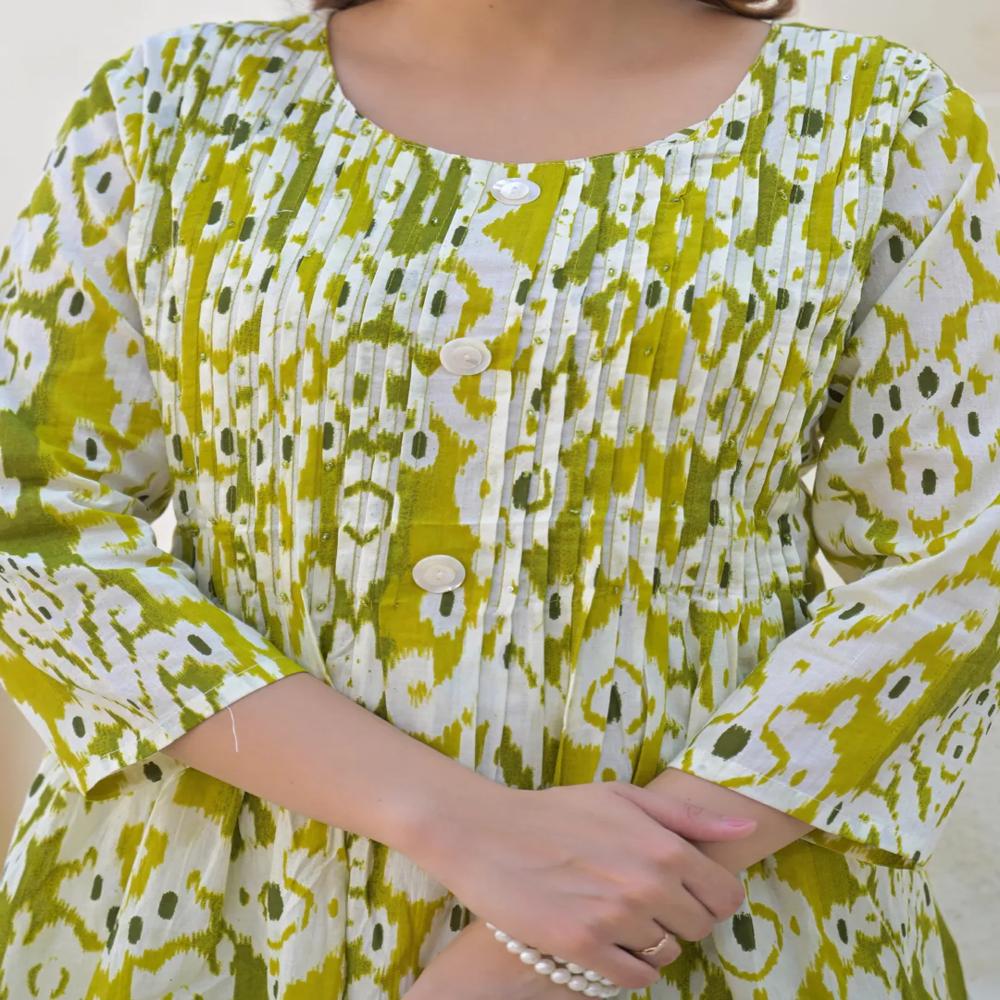 Straight Style Cotton Fabric Green Color Kurta With Bottom